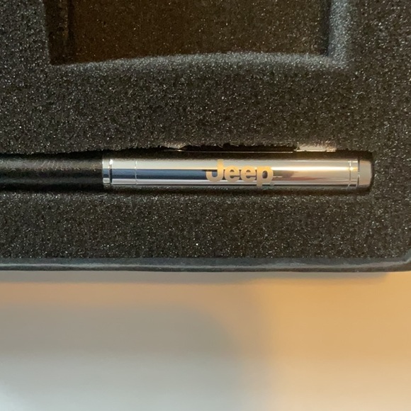 FCA Gift Set - Picture 5 of 7